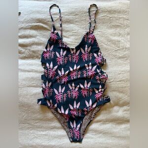 Acacia one piece